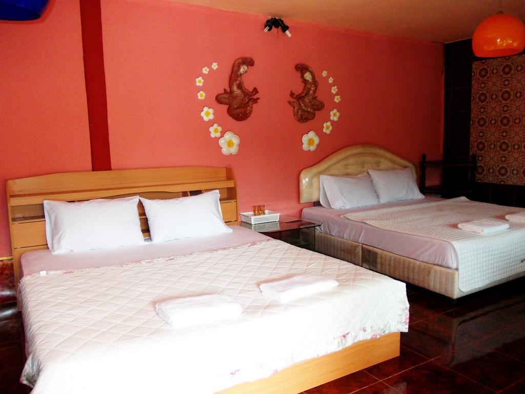 Suksomjai Hotel Rayong Ngoại thất bức ảnh