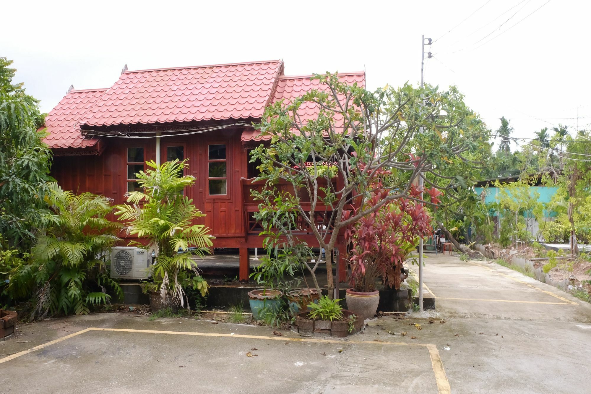 Suksomjai Hotel Rayong Ngoại thất bức ảnh